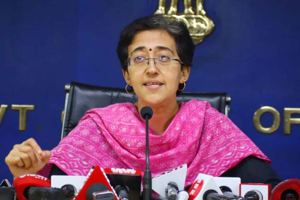दिल्ली सरकार ने 12 वित्त पोषित कालेजों के लिए जारी किए 100 करोड़ रुपए
