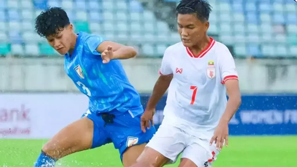 फुटबॉल: भारतीय महिला टीम ने म्यांमार को 1-1 से बराबरी पर रोका