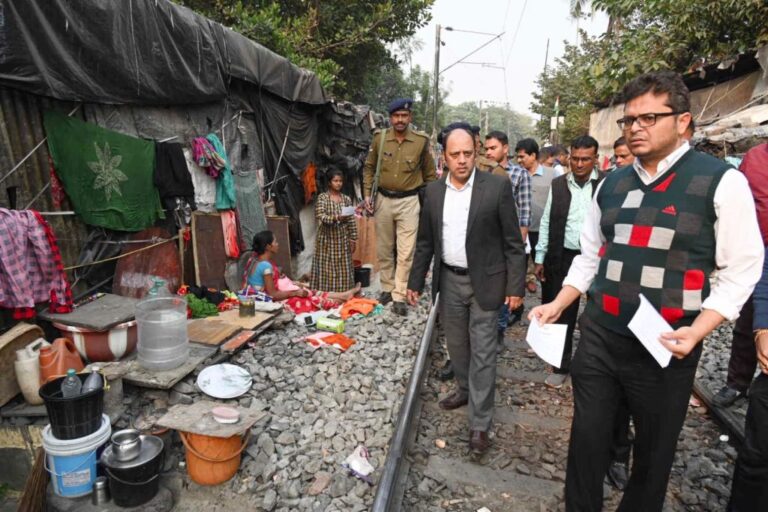 Kolkata Railways launches anti-encroachment drive