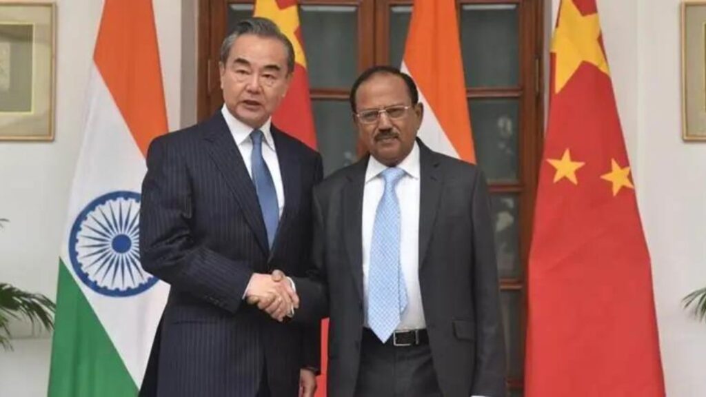 सीमावर्ती क्षेत्रों के मुद्दे को लेकर चीन के विदेश मंत्री ने अजीत डोभाल से कहा: भारत के साथ काम करने को तैयार