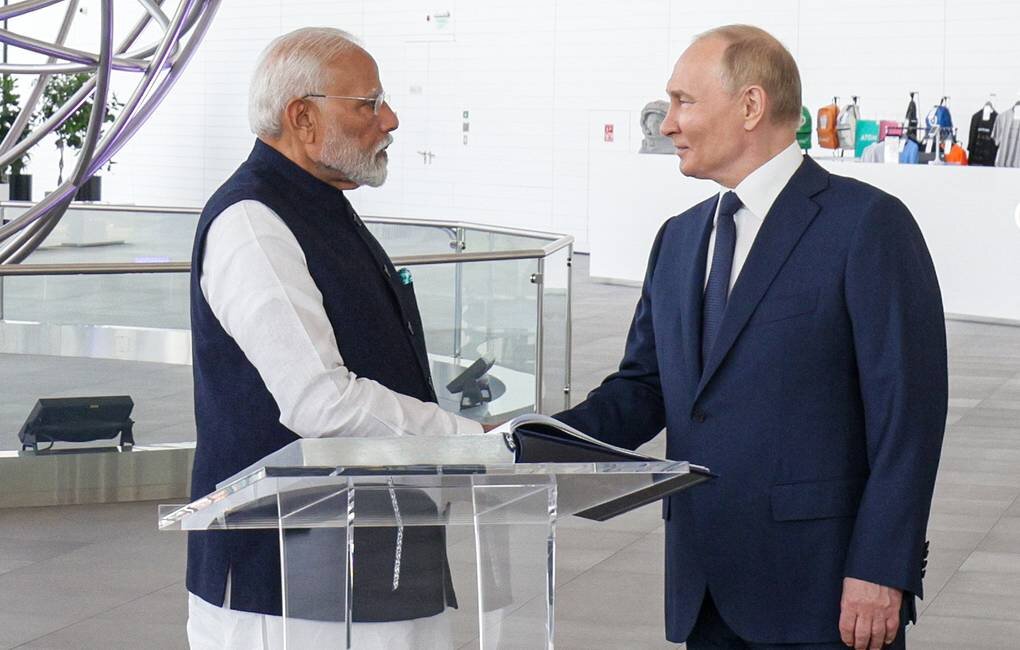 प्रधानमंत्री नरेंद्र मोदी ने कहा बच्चों की मौत बहुत पीड़ादायक, रूस के राष्ट्रपति को सुनने से उम्मीद बंधी