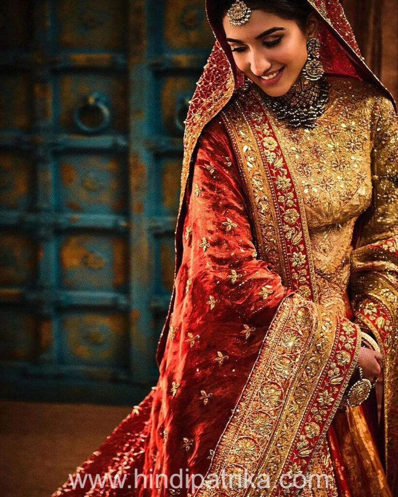 Radhika Merchant's bridal look, Bridal look white and red lehenga with double dupatta (5)