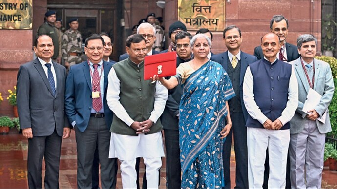 The budget will be presented on 23 July