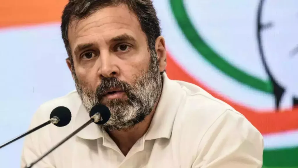 कांग्रेस नेता राहुल गांधी ने कहा, भाजपा की शिक्षा विरोधी नीयत के कारण अधर में मेधावियों का भविष्य