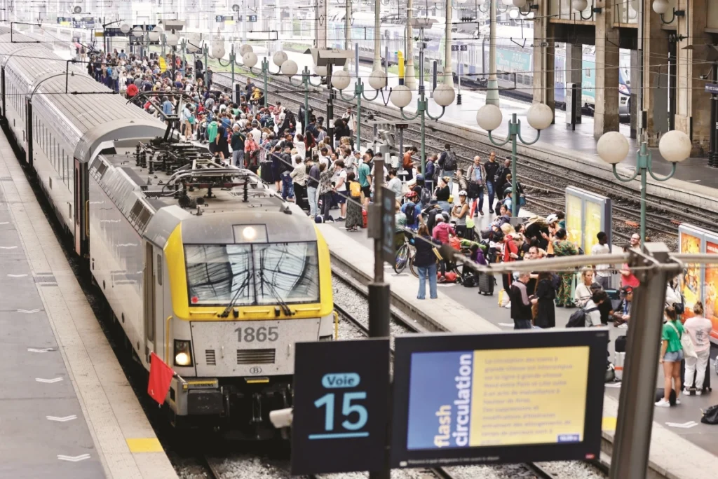 फ्रांस में ओलंपिक शुरू होने से कुछ घंटे पहले की घटना, रेलवे लाइन पर तोड़फोड़, परिचालन प्रभावित