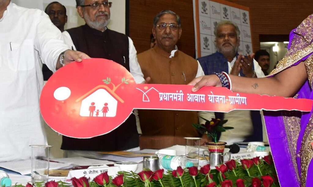 ग्रामीण आवास पर सब्सिडी बढ़ा कर 50% कर सकती है सरकार