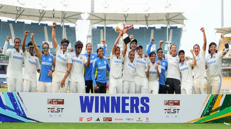 indian-womens-team-defeated-south-africa-by-ten-wickets
