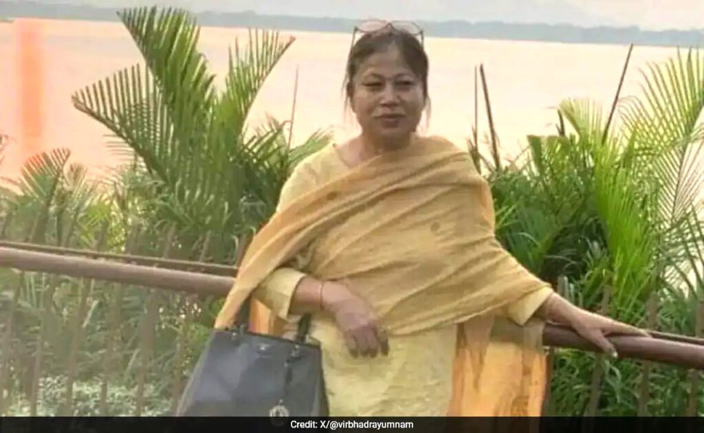 बम विस्फोट में पूर्व विधायक की पत्नी की मौत: मणिपुर में दर्दनाक घटना