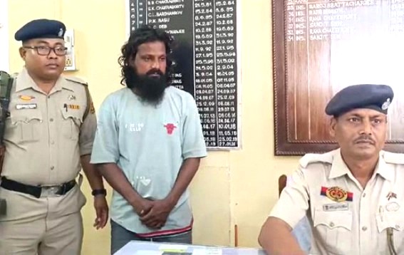 यूपी में चाय विक्रेता की हत्या: पॉलीथीन विवाद ने लिया खतरनाक मोड़