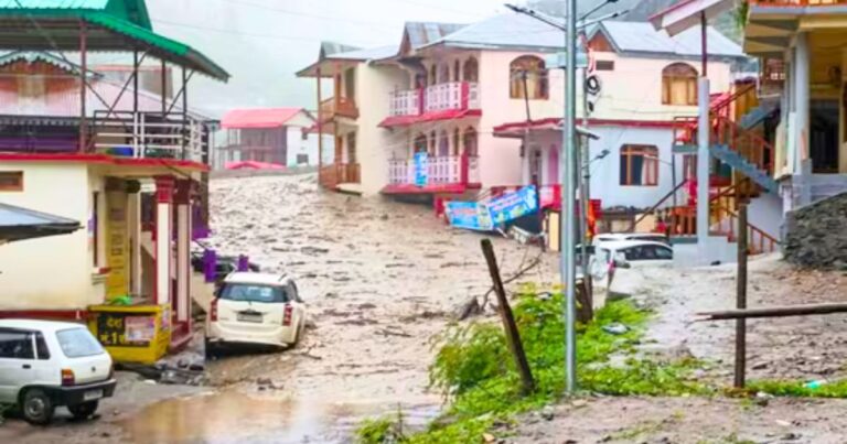 Sudden flood due to cloudburst in Dharali of Uttarkashi
