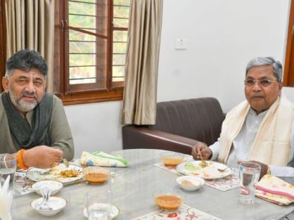 Breakfast meeting between Siddaramaiah and D.K. Shivakumar